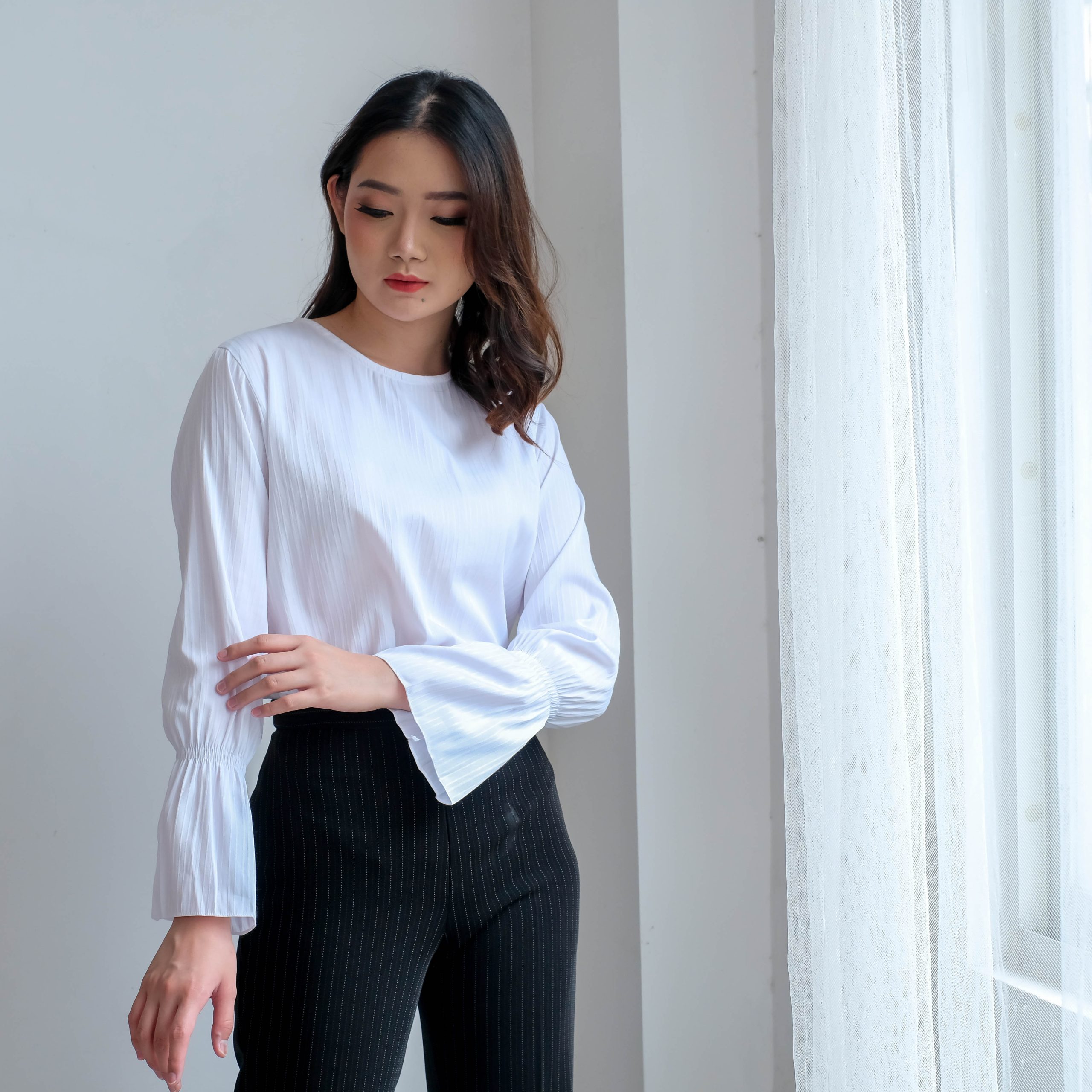 384 putih